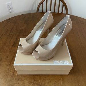 Michael Kors Pumps